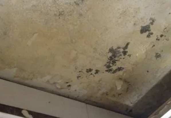 淳化阳台漏水维修公司分享下淳化卫生间渗水维修需要注意哪些问题。